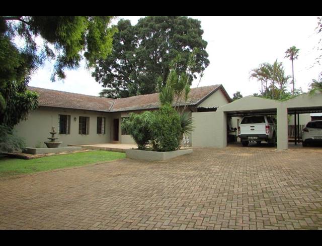3 BEDROOM HOUSE FOR SALE IN KINGSVIEW EXT 1